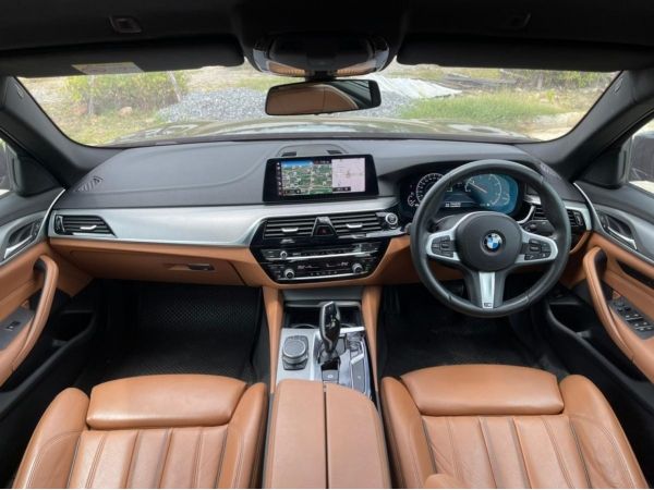 2019 BMW SERIES5 520D M SPORT 2.0 AUTO สีดำ ดีเซล รูปที่ 4